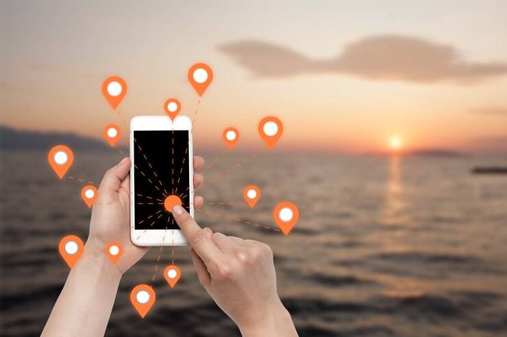 Добавление геолокации в соцсети