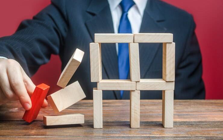 Запуск проекта и иерархия власти